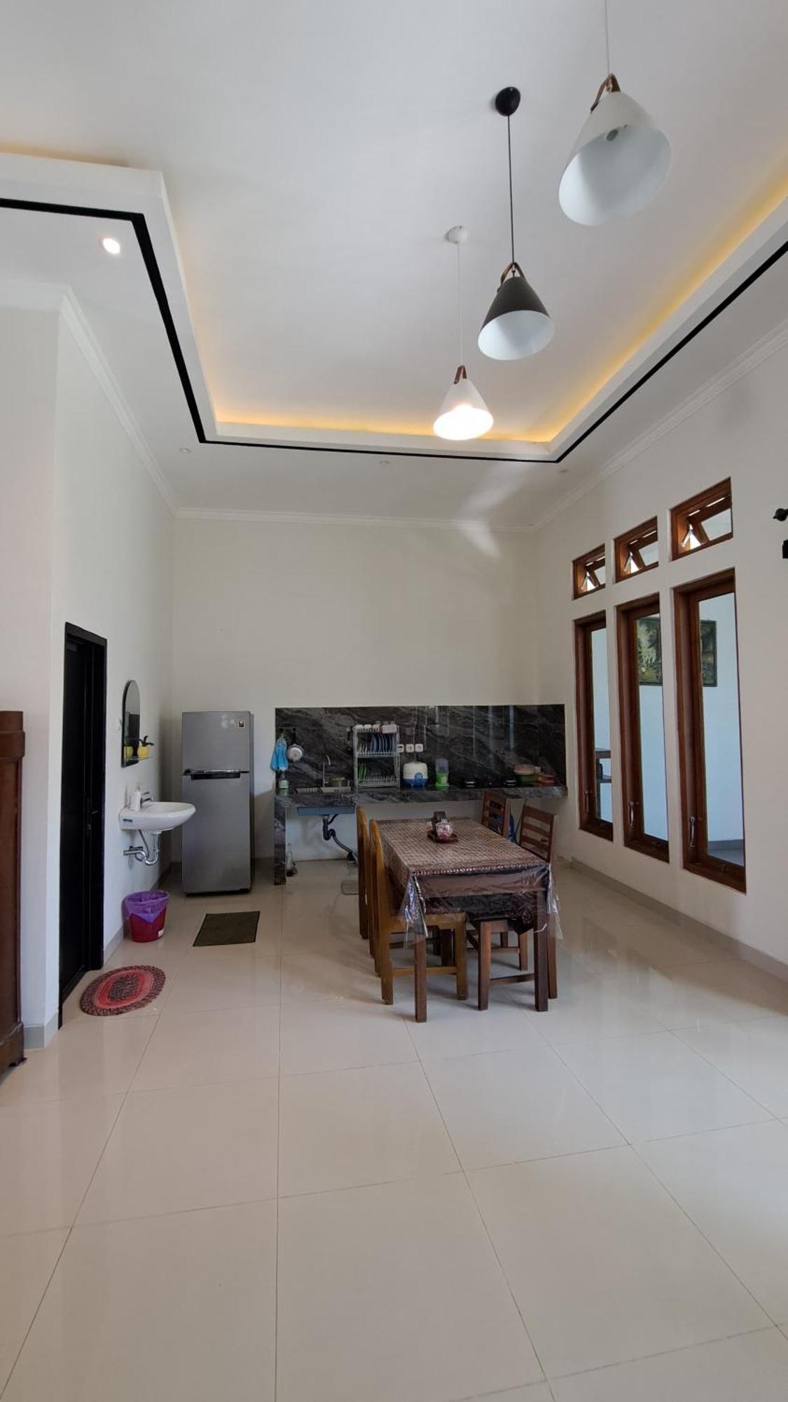 Family Homestay Near Malioboro Yogyakarta Exteriör bild